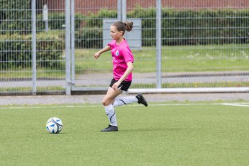 Bild 49 - wCJ Osterroenfelder TSV - VfL Pinneberg : Ergebnis: 0:15